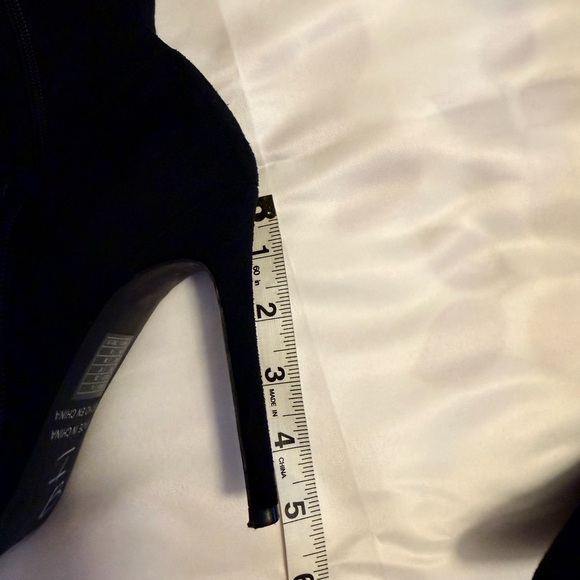 Black Over-the-Knee Heeled Boots (Size 8) Forever 21 winter boots suede - Picture 4 of 6